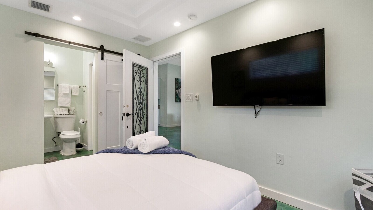 Photo of Bathroom in Highland Garden