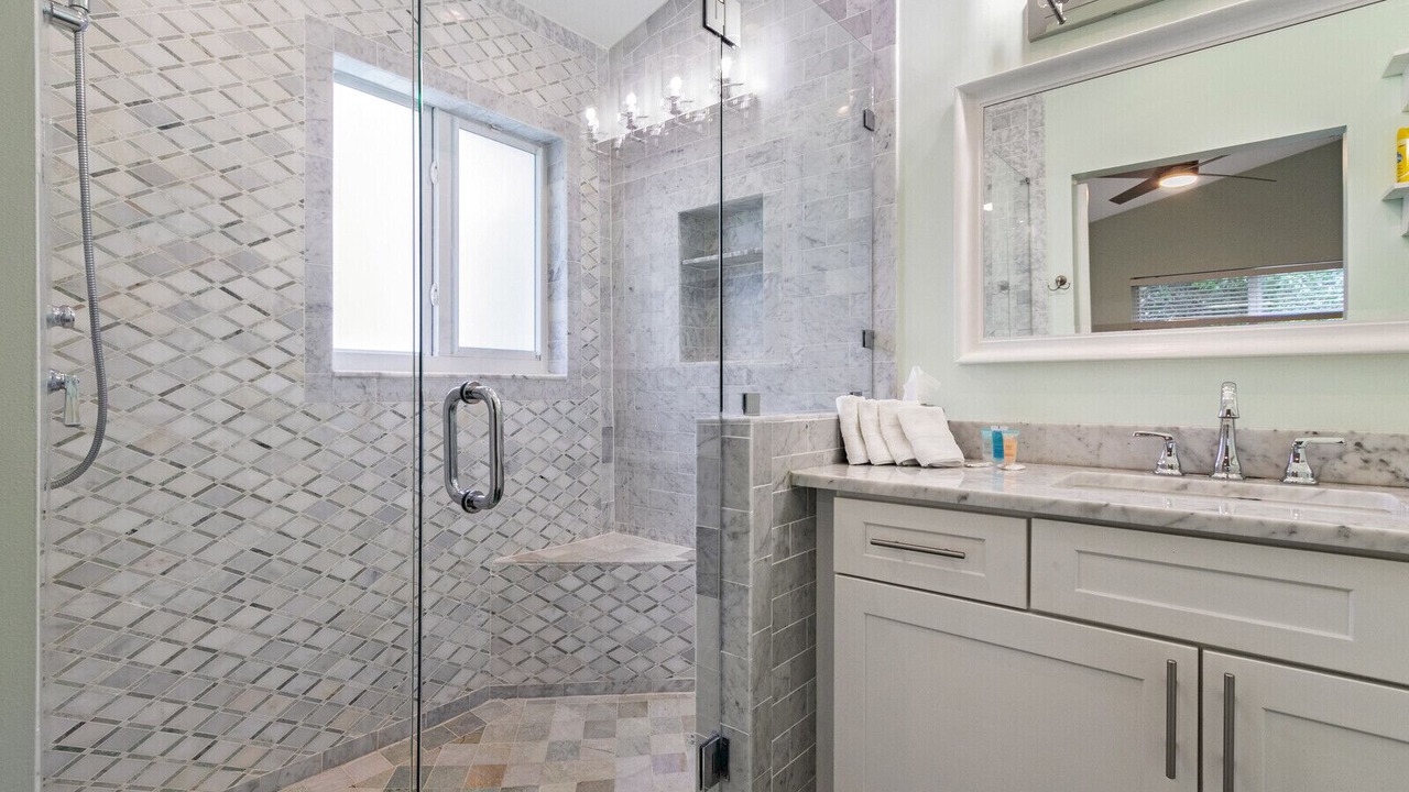 Photo of Bathroom in Highland Garden