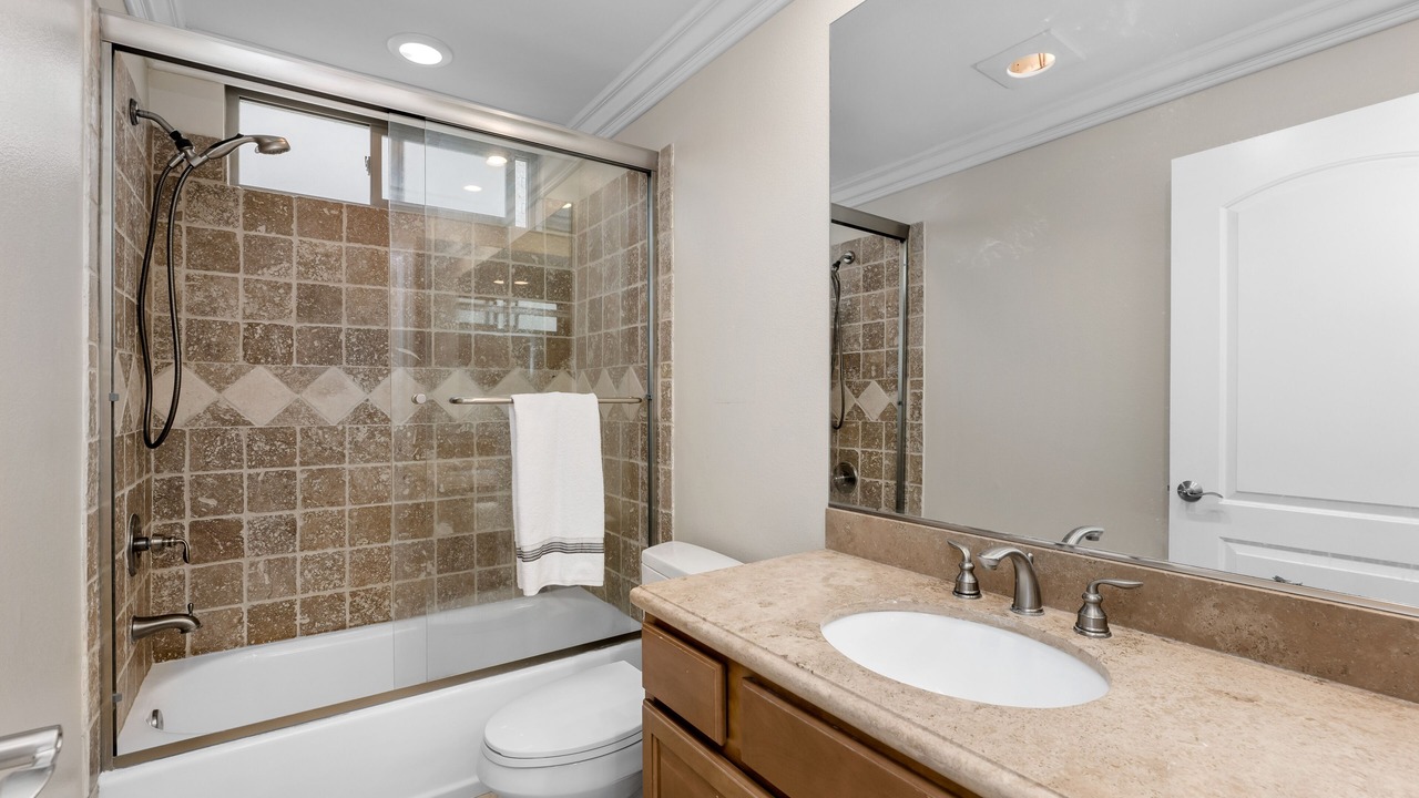 Photo of Bathroom in North Hollywood