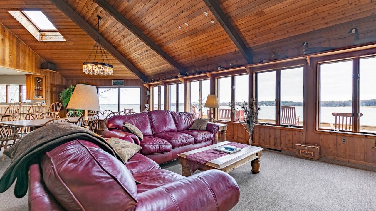 Photo of Bedroom in Centreville