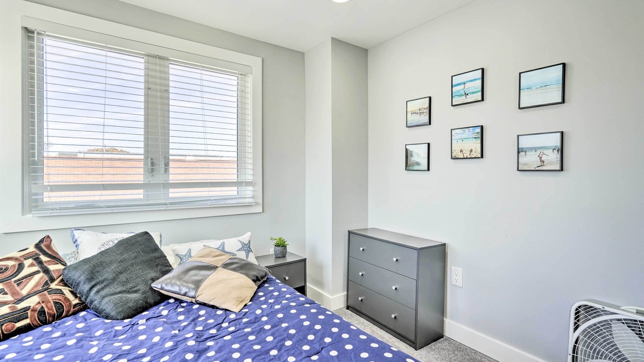 Photo of Bedroom in Long Branch