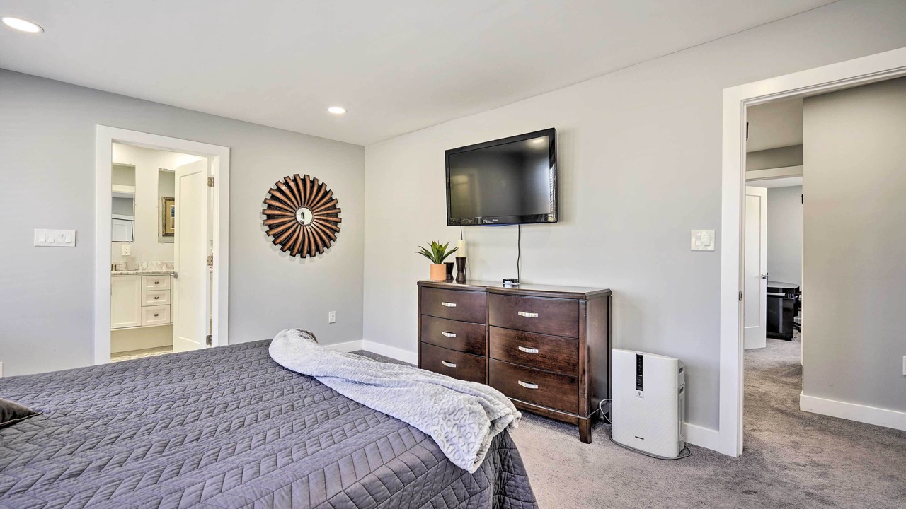 Photo of Bedroom in Long Branch