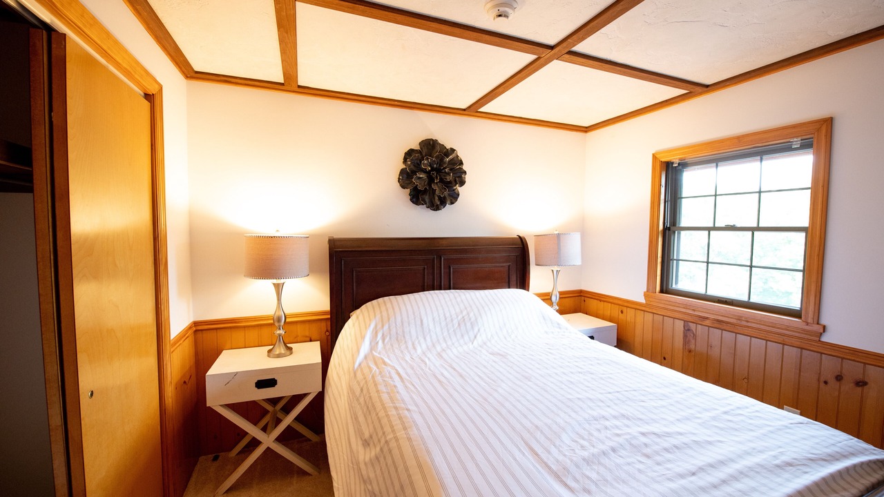 Photo of Bedroom in Champion