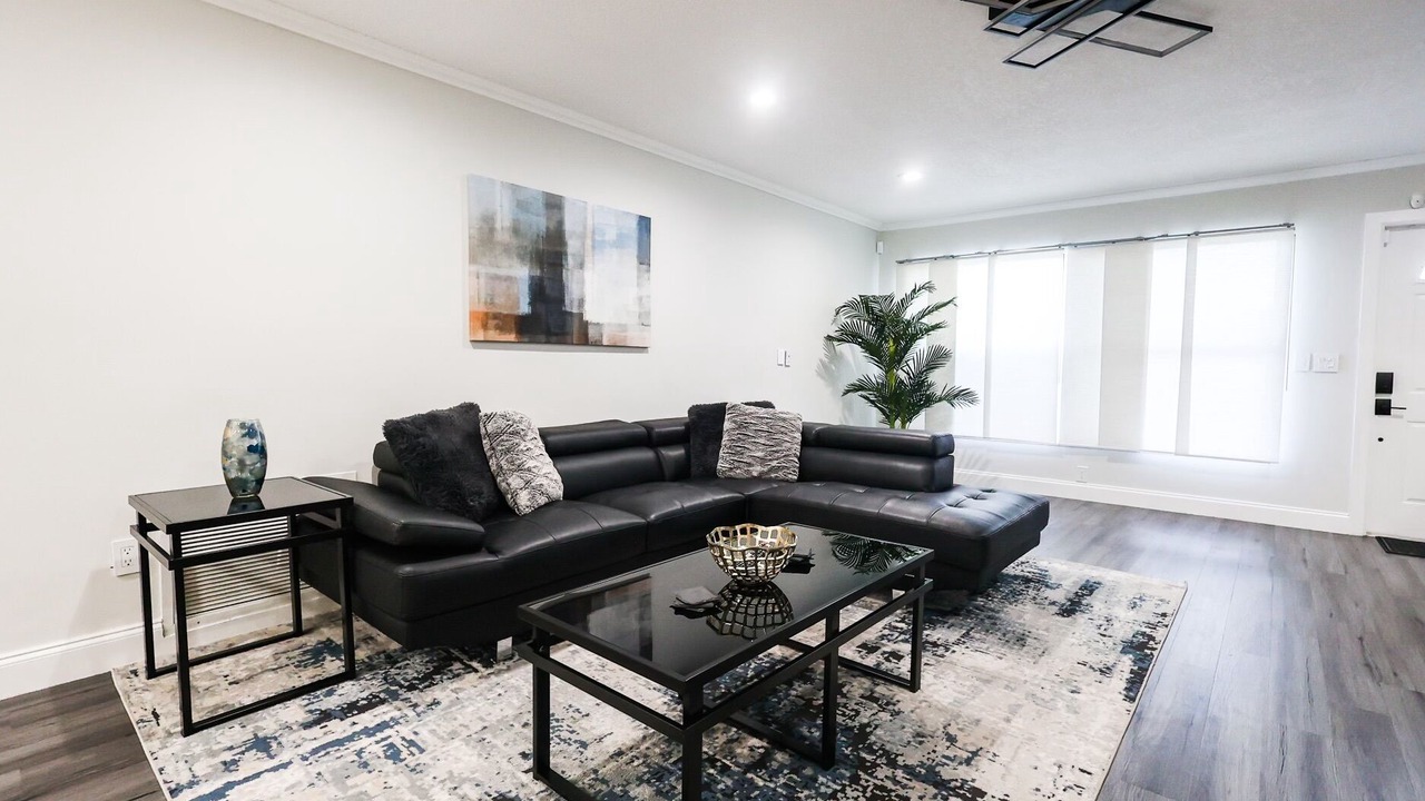Photo of Livingroom in Sandalfoot Cove
