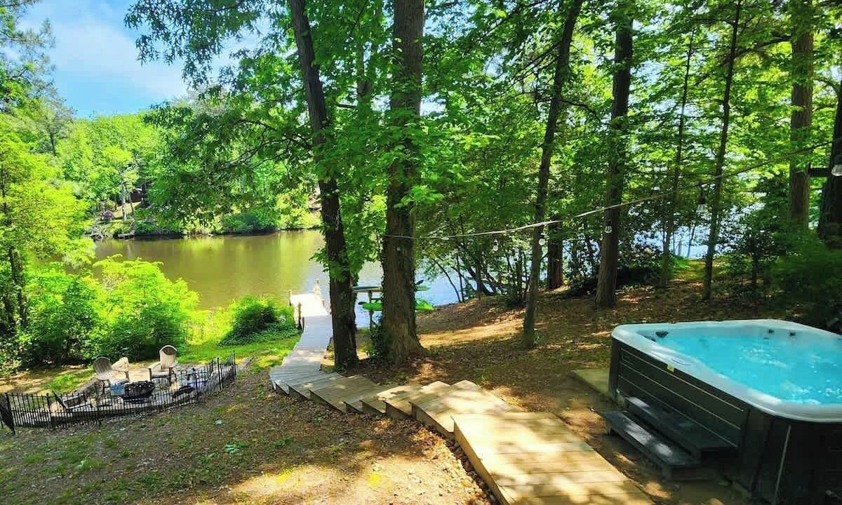 Photo of Outdoor in Chesapeake Ranch Estates-Drum Point