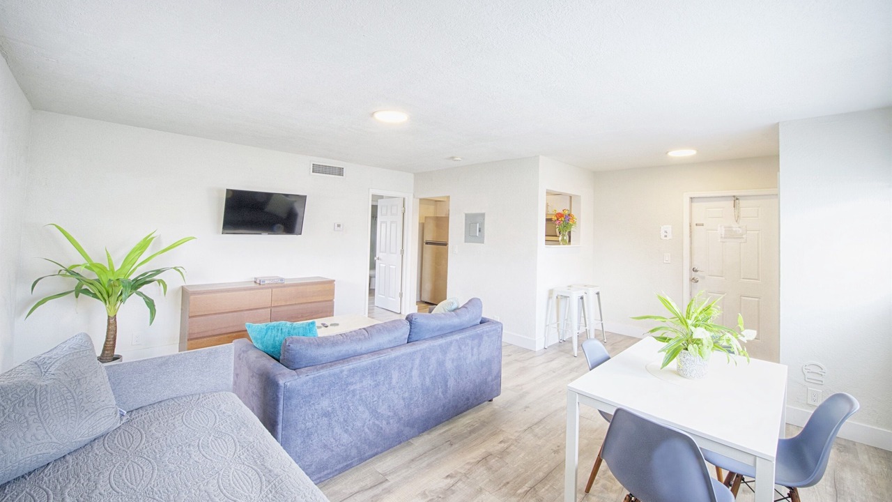 Photo of Bedroom in Deerfield Beach