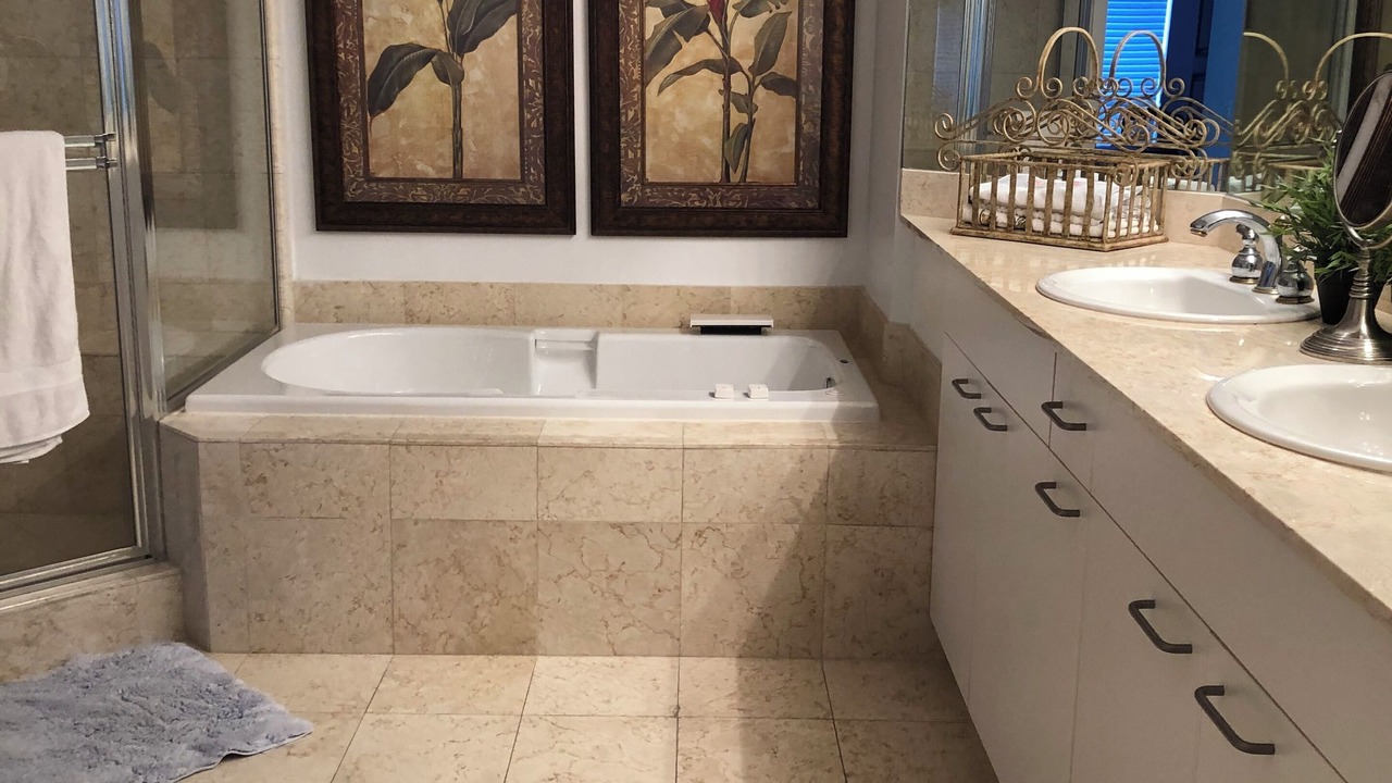 Photo of Bathroom in Aventura