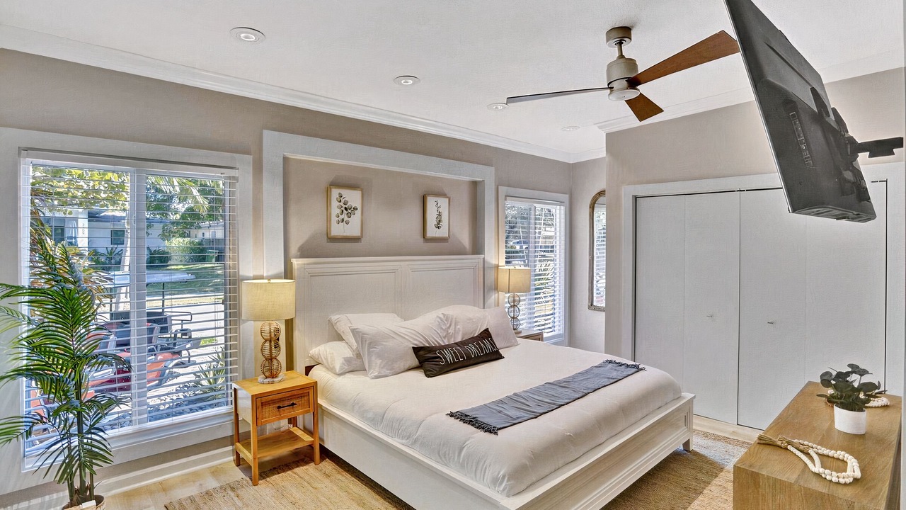 Photo of Bedroom in 17th Street Causeway