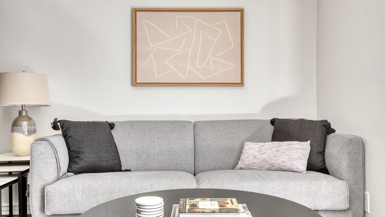 Photo of Livingroom in Studio City