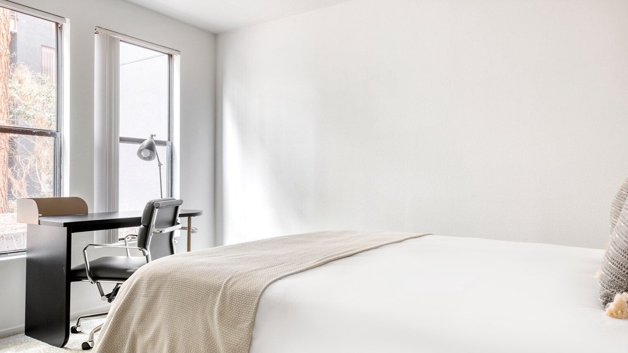 Photo of Bedroom in Studio City