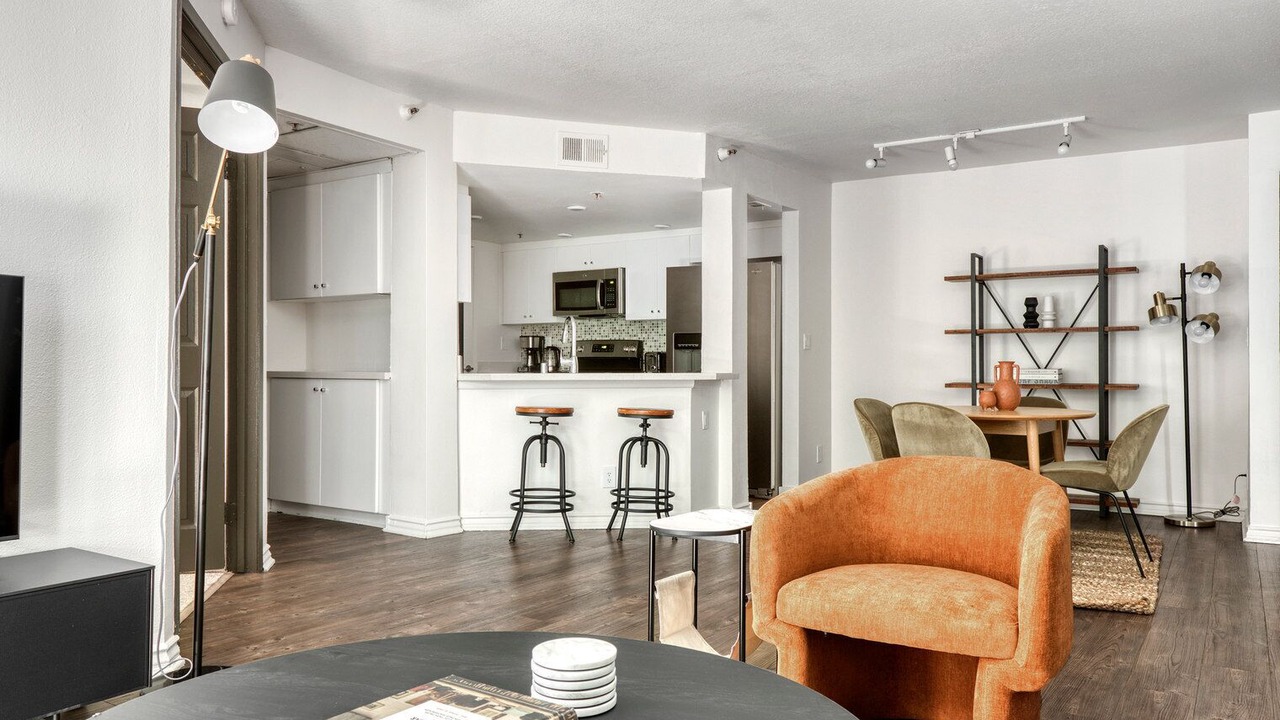 Photo of Livingroom in Studio City