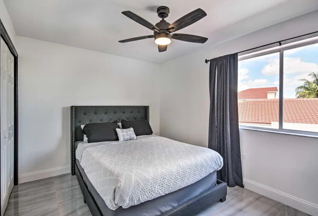 Photo of Bedroom in Miami Gardens