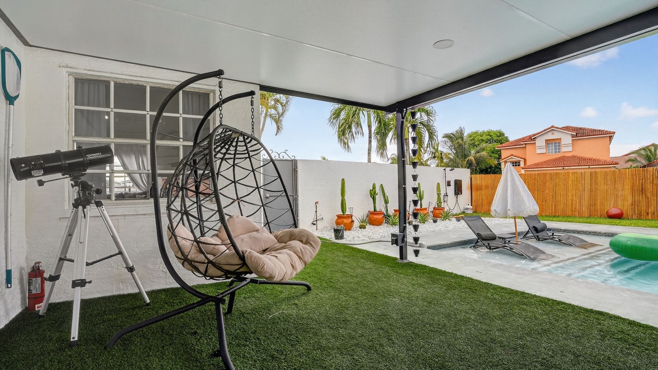 Photo of Patio Balcony in Miami Gardens