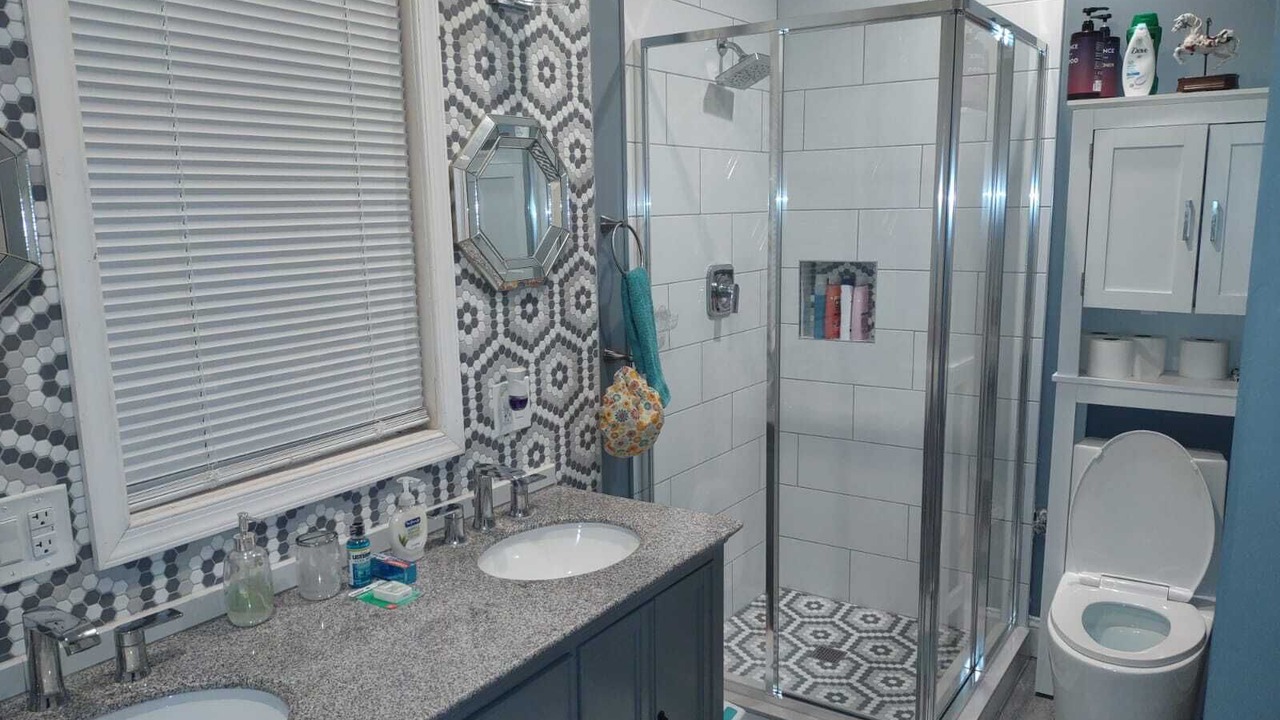 Photo of Bathroom in Penns Grove
