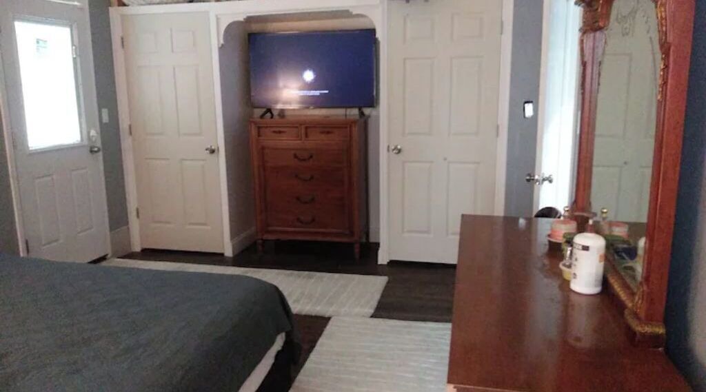 Photo of Bedroom in Penns Grove