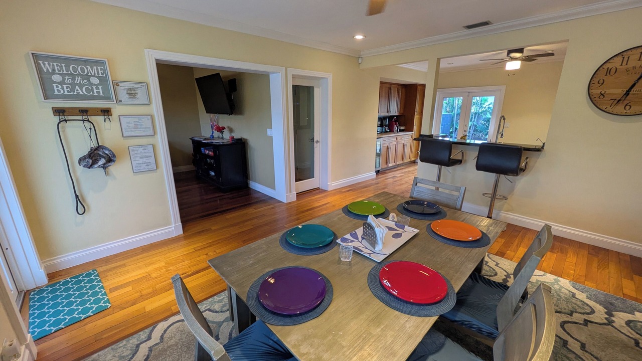 Photo of Others in Poinsettia Heights