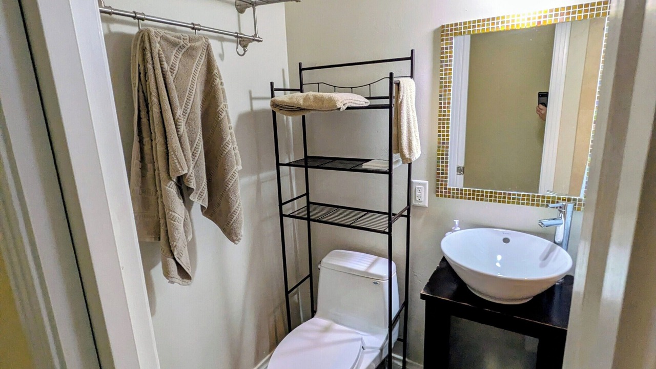 Photo of Bathroom in Poinsettia Heights