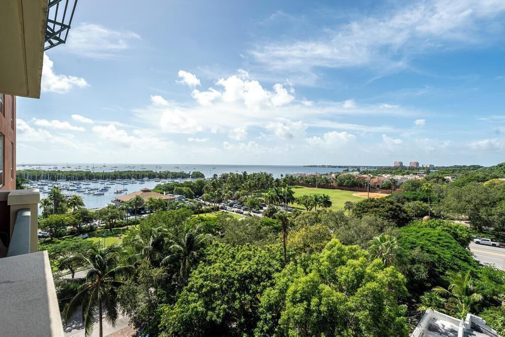 Photo of Outdoor in Coconut Grove