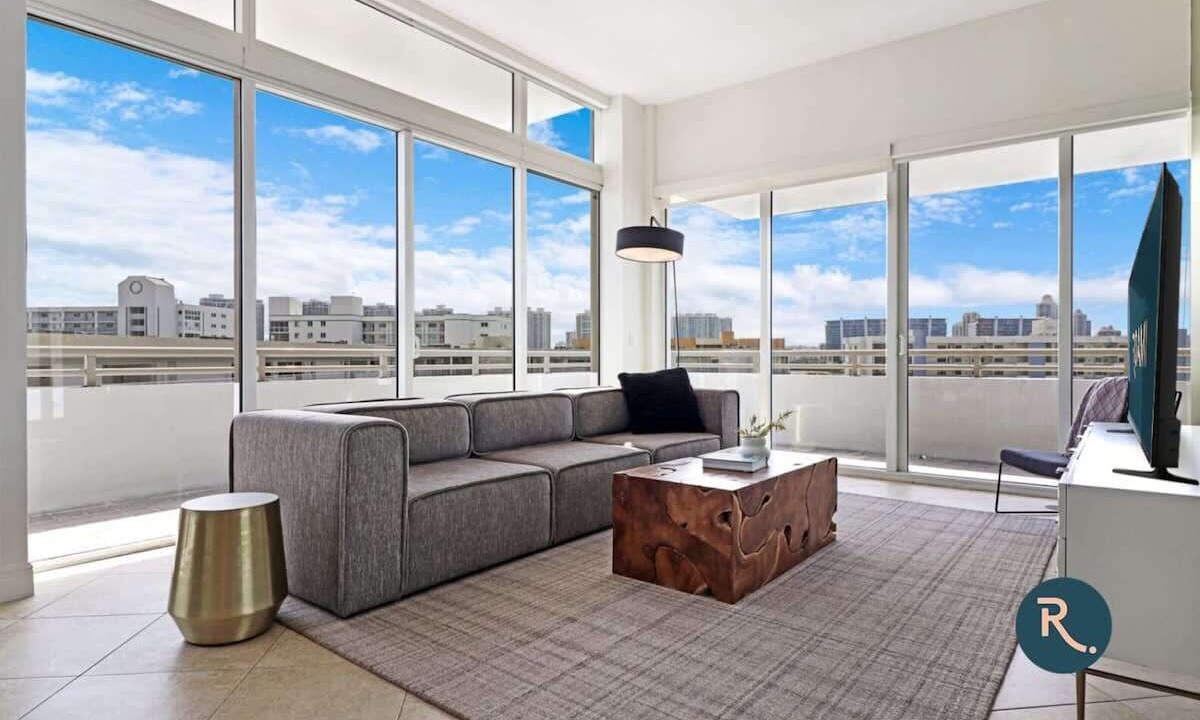 Photo of Livingroom in Sunny Isles Beach