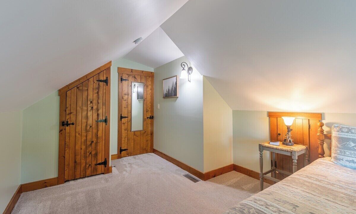 Photo of Bedroom in Millersburg