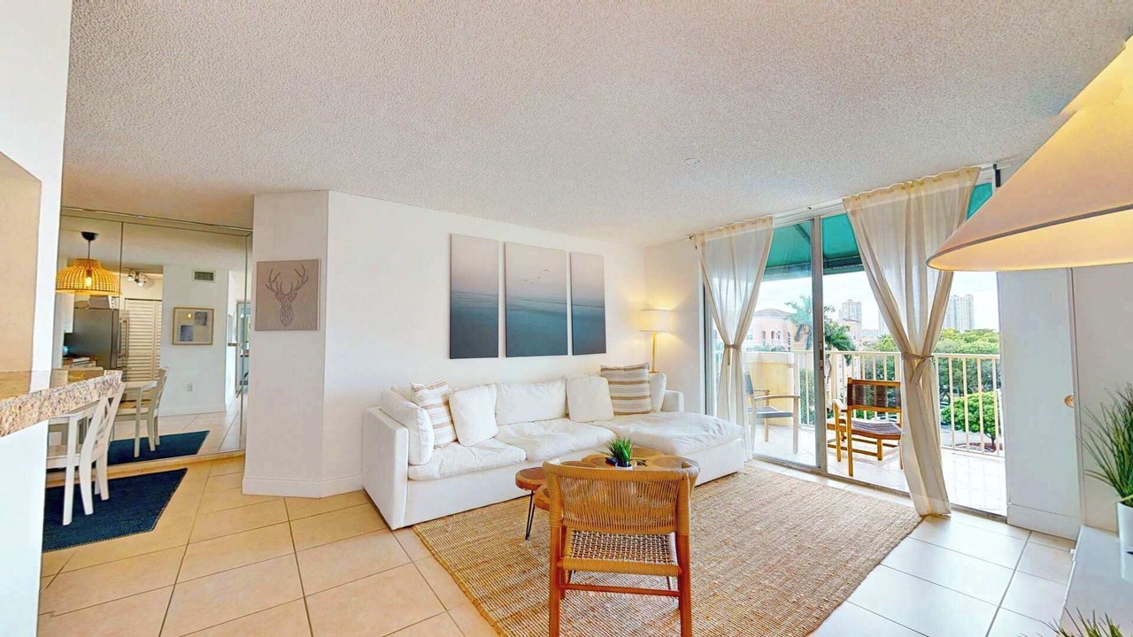 Photo of Livingroom in Aventura