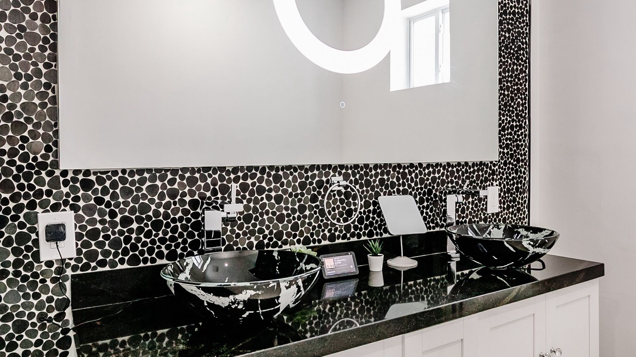 Photo of Bathroom in Miami Shores
