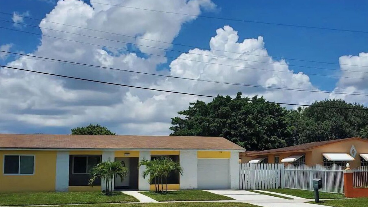 Photo of Outdoor in Golden Glades