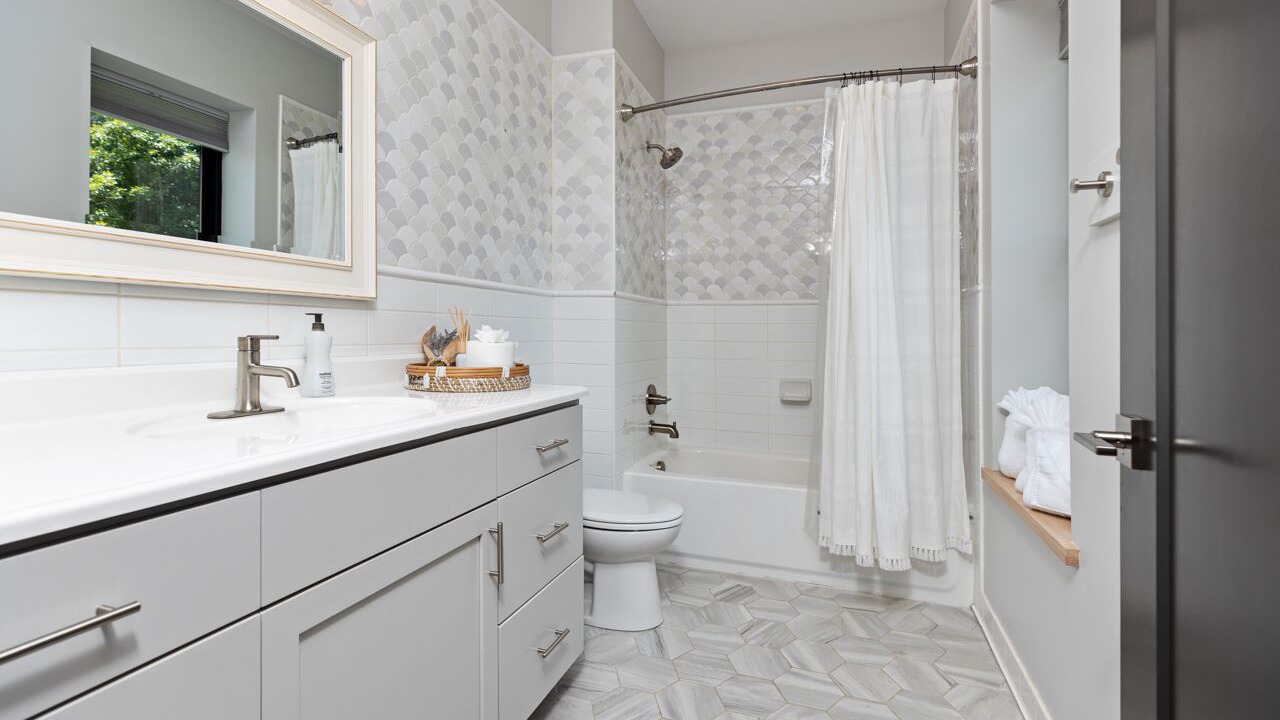 Photo of Bathroom in Zion Crossroads