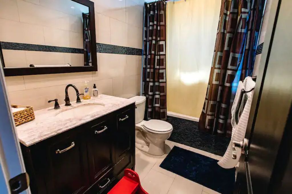 Photo of Bathroom in Ives Estates