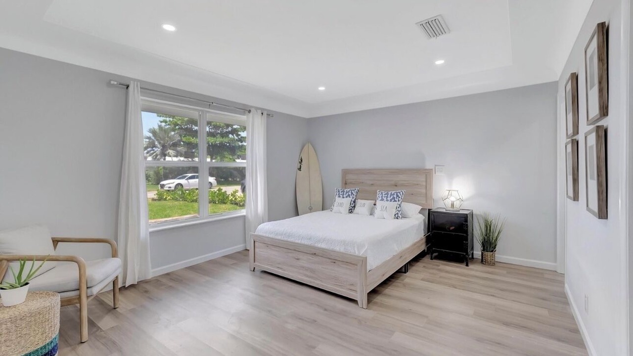 Photo of Bedroom in Lighthouse Point