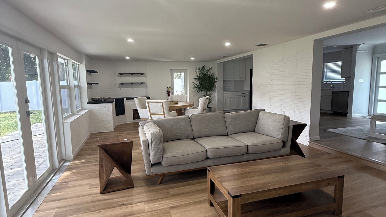 Photo of Livingroom in Lighthouse Point