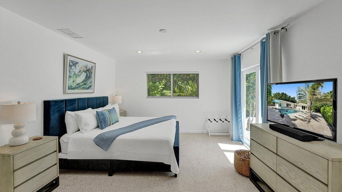 Photo of Bedroom in Dolphin Isles