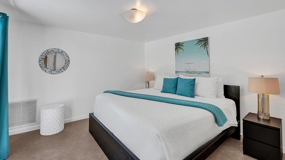 Photo of Bedroom in Dolphin Isles