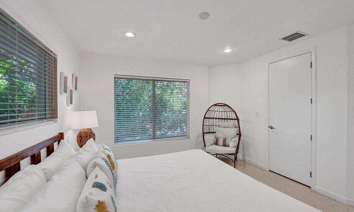 Photo of Bedroom in Dolphin Isles