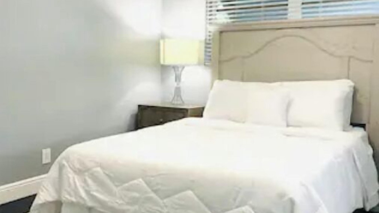 Photo of Bedroom in Middle River Terrace