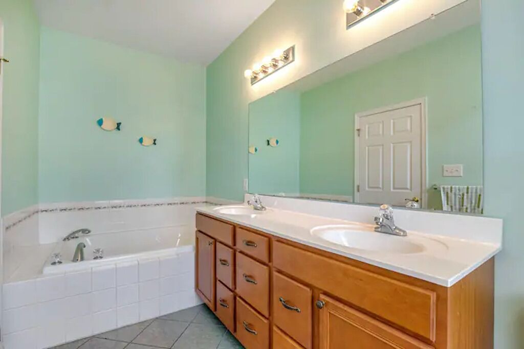 Photo of Bathroom in Ocean View
