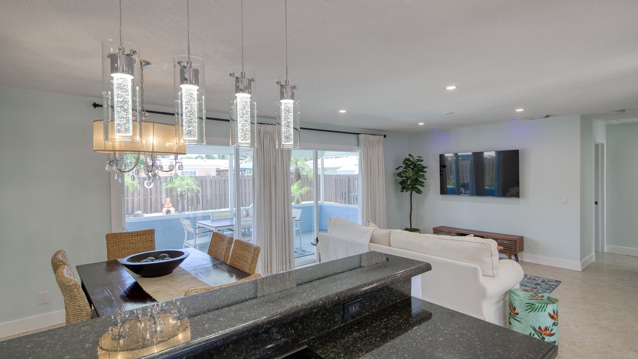 Photo of Bedroom in Deerfield Beach