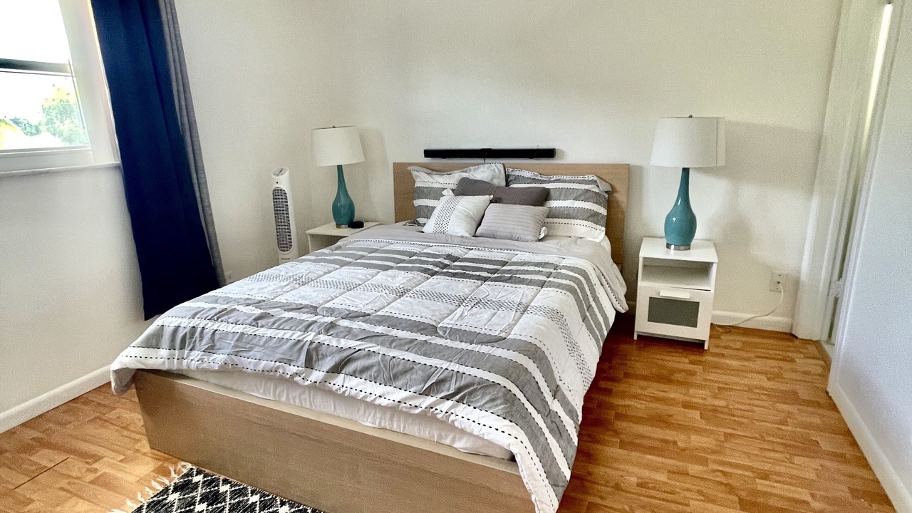 Photo of Bedroom in Royal Poinciana