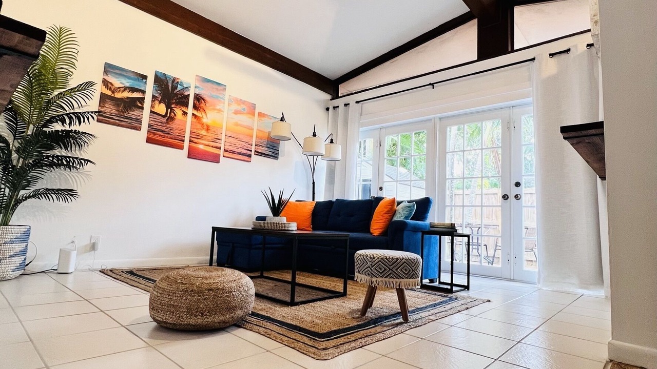 Photo of Bedroom in Poinsettia Heights