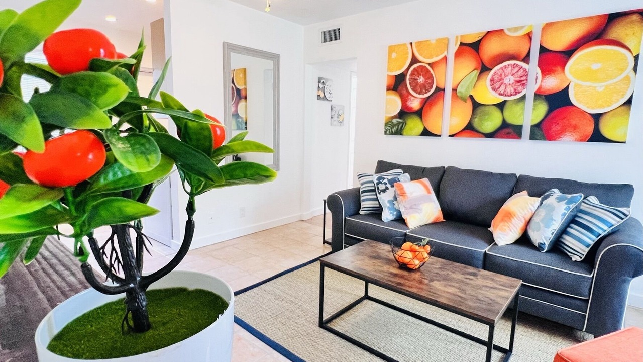 Photo of Bedroom in Poinsettia Heights