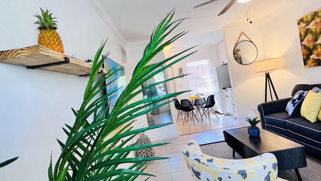 Photo of Bedroom in Poinsettia Heights