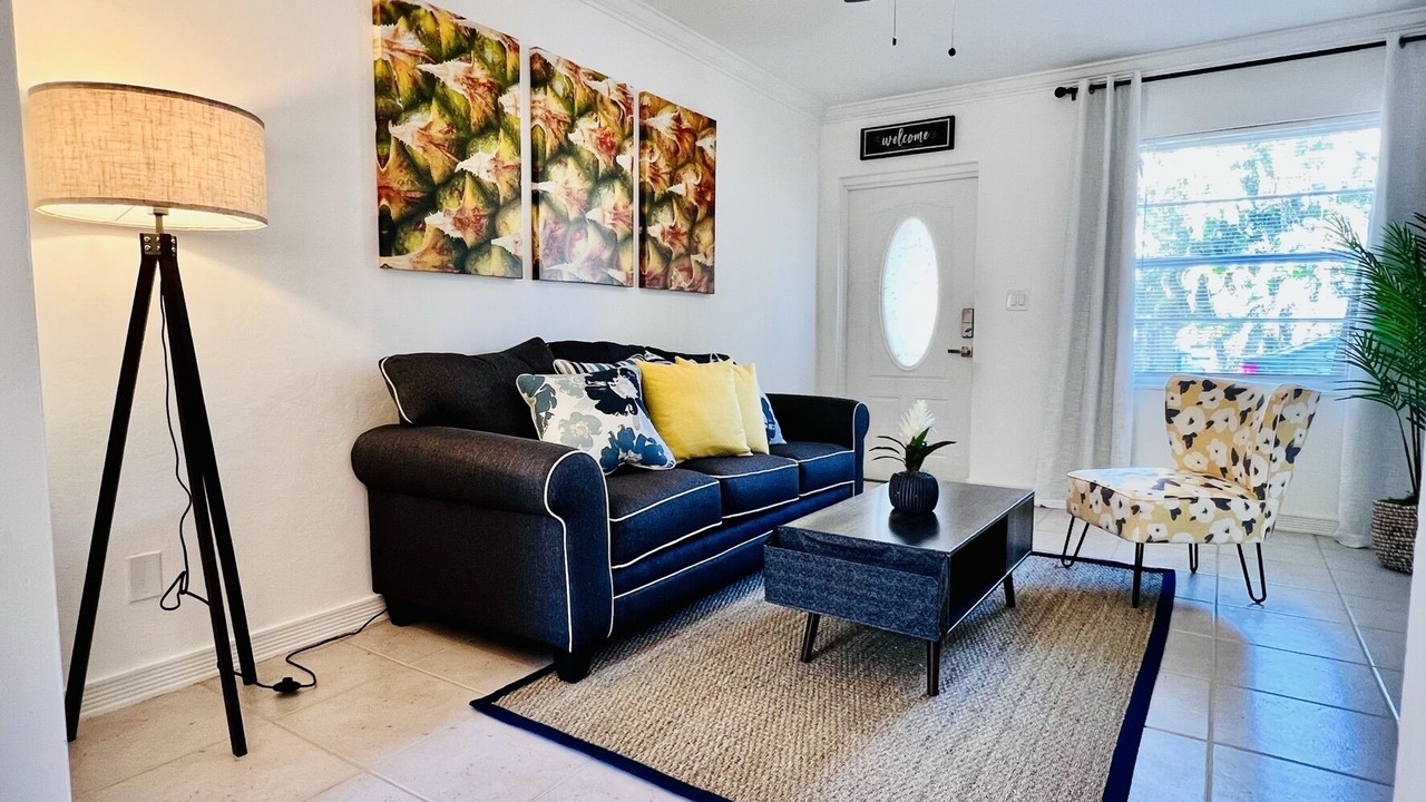 Photo of Bedroom in Poinsettia Heights