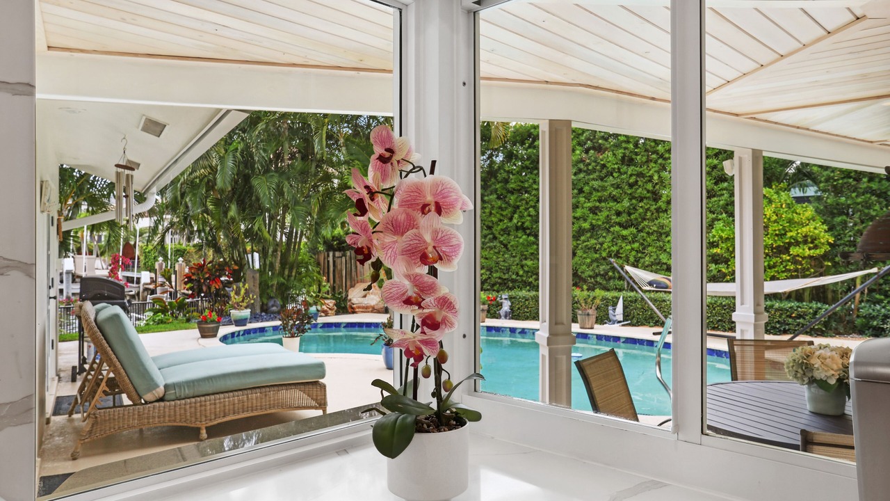 Photo of Outdoor in Tropic Isle