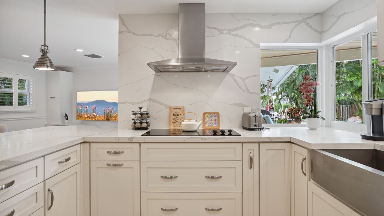 Photo of Kitchen in Tropic Isle