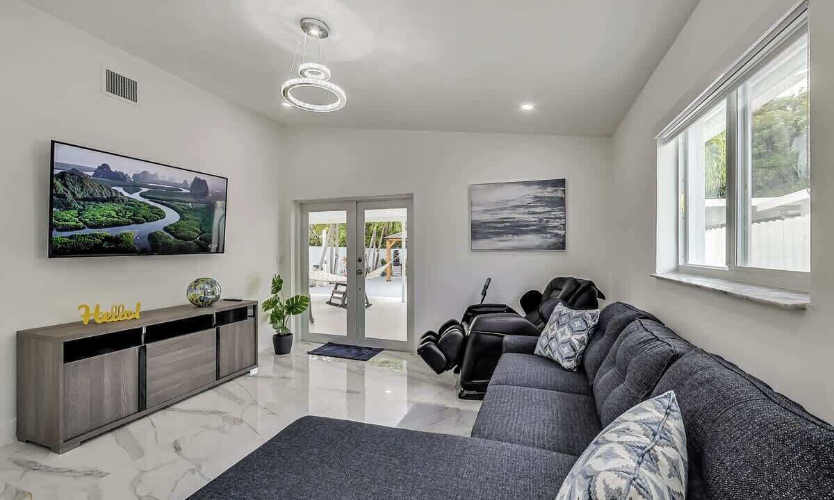 Photo of Livingroom in Hialeah