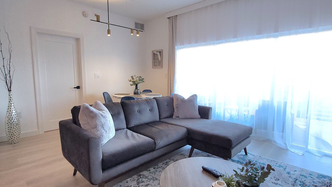 Photo of Livingroom in Deerfield Beach