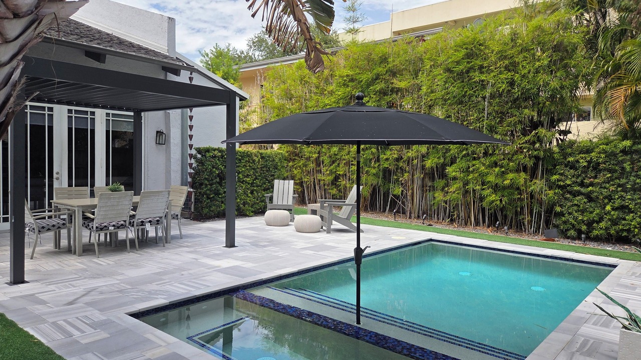 Photo of Outdoor in Colee Hammock