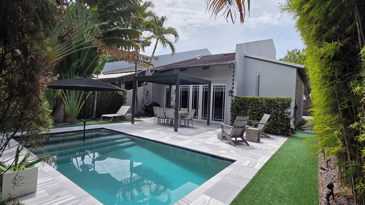 Photo of Outdoor in Colee Hammock