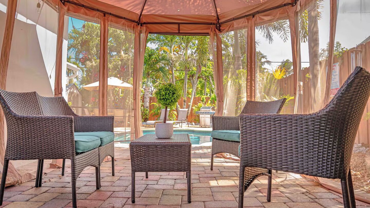 Photo of Patio Balcony in North Andrews Gardens