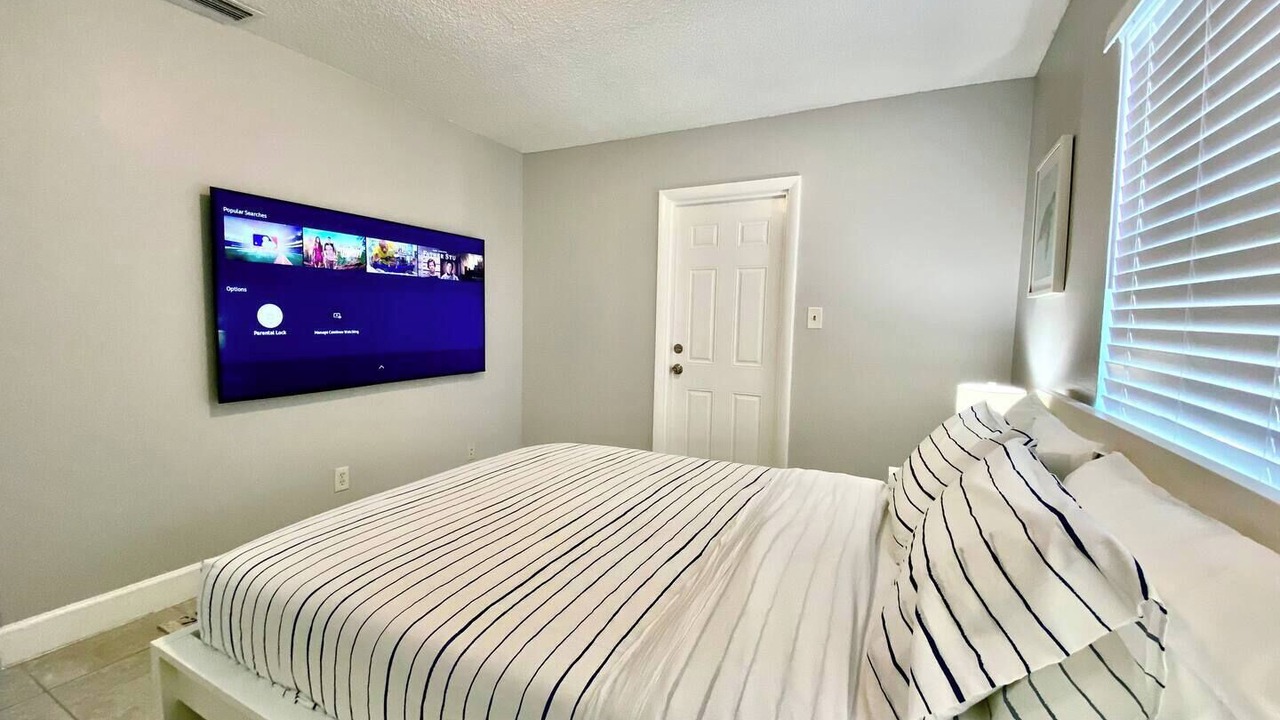 Photo of Bedroom in Hollywood
